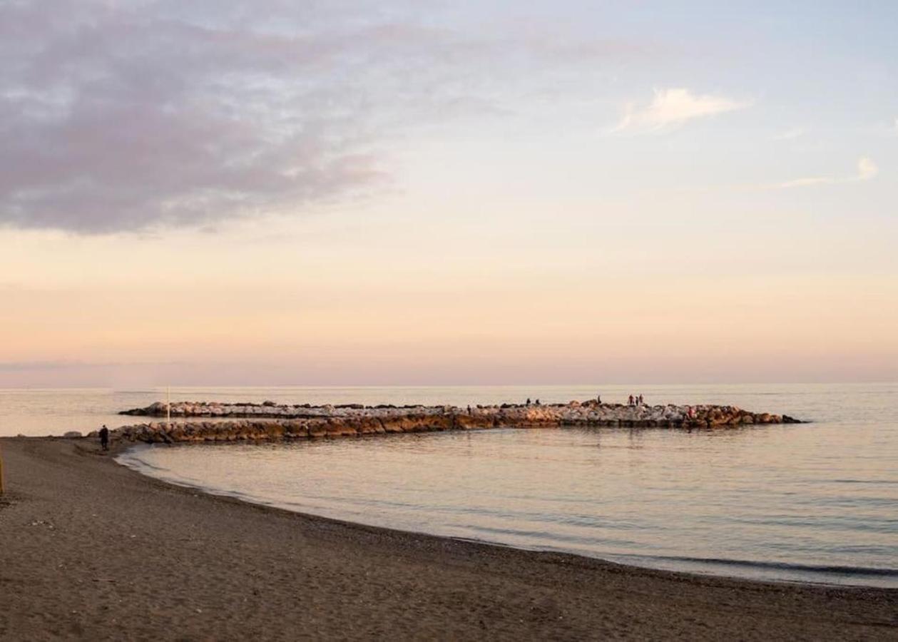 Las Mimosas Beach